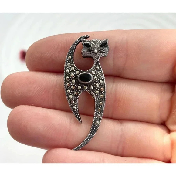 Sassy Cat Art Deco Sterling Silver Onyx & Marcaite Stylized Vintage Broch Pin - Picture 6 of 6